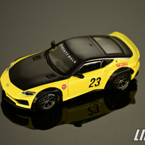 極致模型 1/64 MINI GT Nissan Z LB★NATION WORKS Ikazuchi Yellow, LHD#MGT00826-L