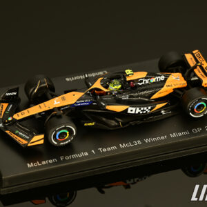 極致模型 1/64 Spark McLaren Formula 1 Team MCL38 No.4 2024, Lando Norris#Y374
