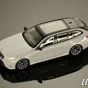 極致模型 1/64 MINI GT BMW M5 Touring (G99) Brooklyn Grey Metallic#MGT01096-L
