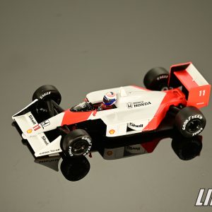 極致模型 1/64 MINI GT MGT01123-L#McLaren MP4/4 #11 Alain Prost 1988 Japanese Grand Prix 2nd Place